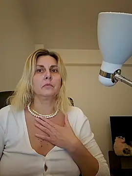 Amelia9798 online show from 02.18.26