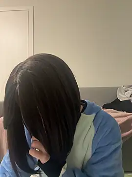 Lily Lii online show from 01.15.26