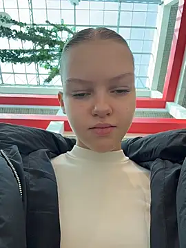 AshleyMur online show from 03.18.26