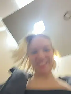 AshleyMur online show from 05.21.26