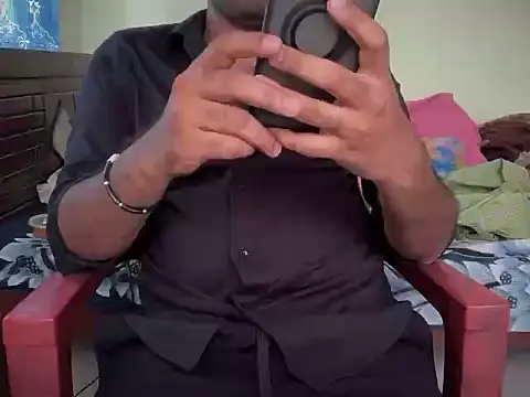 Snapshot of Ruthless_guyy chatting on 01.19.26 Ruthless guyy online show from 01.19.26