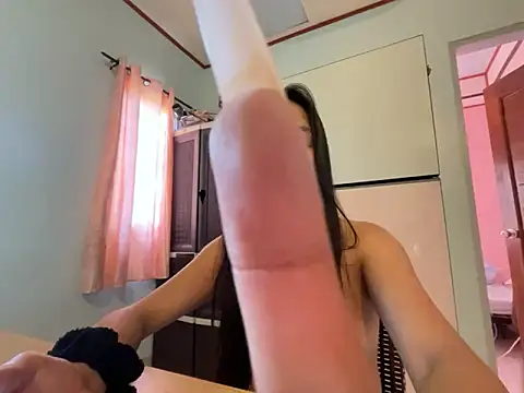 Mira Janee online show from 02.13.26