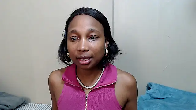 ExtraDoll online show from 03.19.26