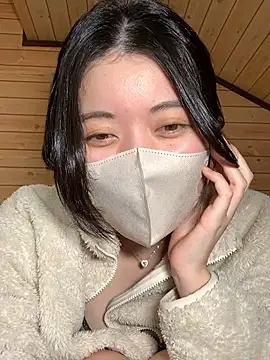 minami room online show from 01.11.26