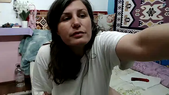 Snapshot of Adelinemilf chatting on 05.12.26 Adelinemilf online show from 05.12.26