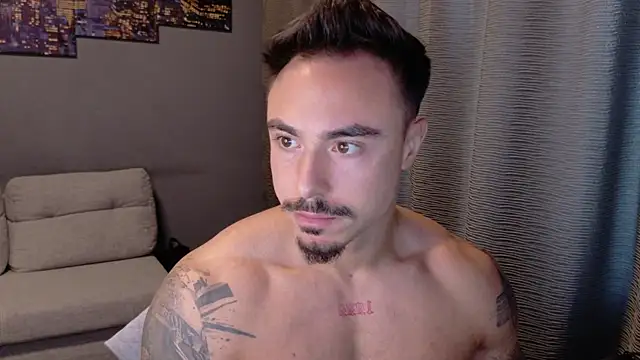 Master Lukas online show from 04.17.26