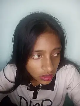 Snapshot of nikita_ranii chatting on 06.24.26 nikita ranii online show from 06.24.26
