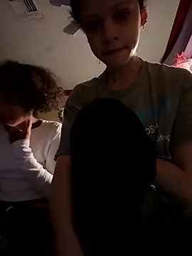 Snapshot of jojosbizarrelyf chatting on 01.11.26 jojosbizarrelyf online show from 01.11.26