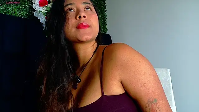 AnnaSmiles online show from 04.08.26