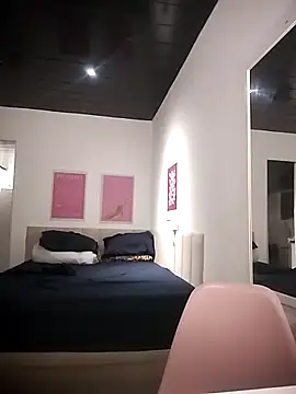 LorysLoira24 online show from 01.06.26