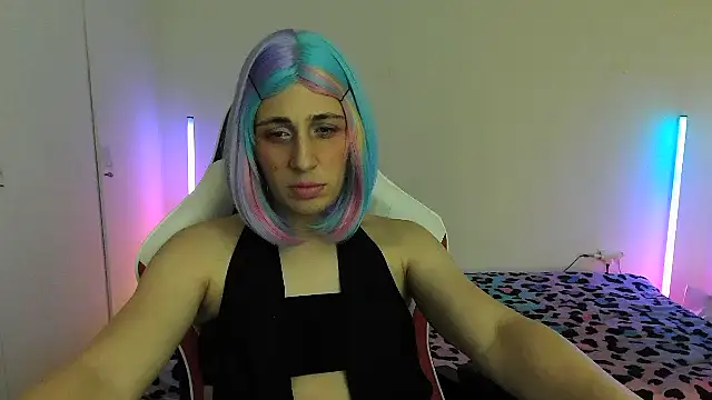 HoneyValentine online show from 03.15.26