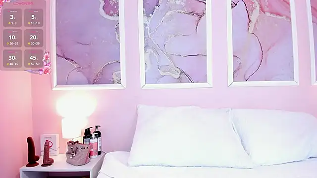 Snapshot of Katteyes__ chatting on 02.23.26 Katteyes online show from 02.23.26