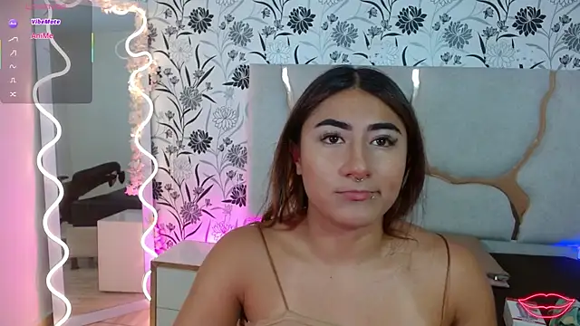 Snapshot of Livglow_tay chatting on 01.15.26 Livglow tay online show from 01.15.26