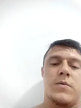 RAFAELQUINTEROSCAVALHEI online show from 01.08.26