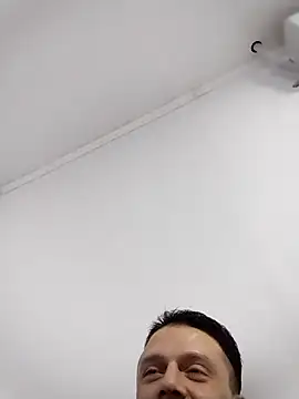 RAFAELQUINTEROSCAVALHEI online show from 04.06.26