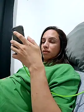 Snapshot of ofjuliaa chatting on 05.01.26 ofjuliaa online show from 05.01.26