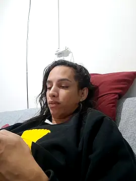 Snapshot of ofjuliaa chatting on 05.09.26 ofjuliaa online show from 05.09.26