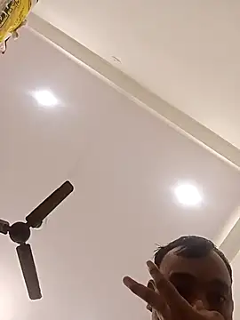 Snapshot of piryasharma005 chatting on 01.08.26 piryasharma005 online show from 01.08.26