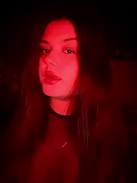 Snapshot of PollyFeel chatting on 01.13.26 PollyFeel online show from 01.13.26