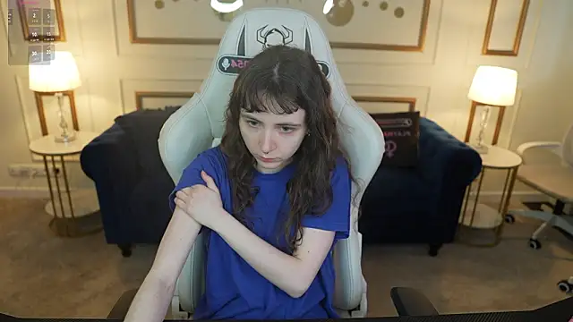 Snapshot of Orly_flame chatting on 02.23.26 Orly flame online show from 02.23.26