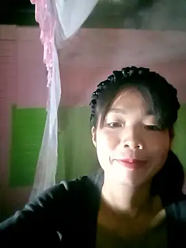 Snapshot of Yaya-827 chatting on 01.11.26 Yaya-827 online show from 01.11.26