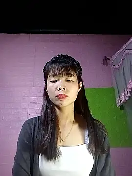 Snapshot of Yaya-827 chatting on 01.12.26 Yaya-827 online show from 01.12.26