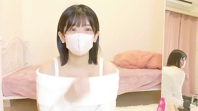 Snapshot of yuruchan_ chatting on 02.13.26 yuruchan online show from 02.13.26