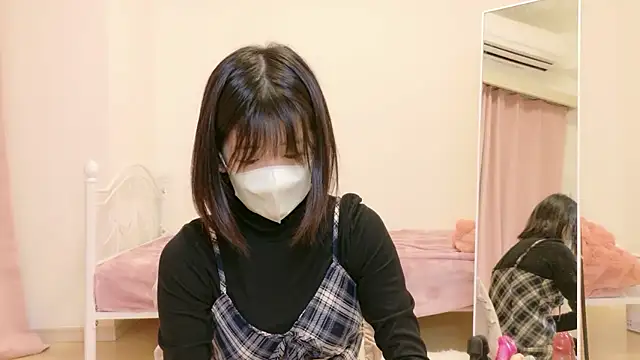 Snapshot of yuruchan_ chatting on 02.25.26 yuruchan online show from 02.25.26