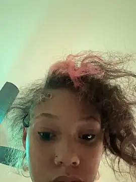 Tamiii420 online show from 04.11.26