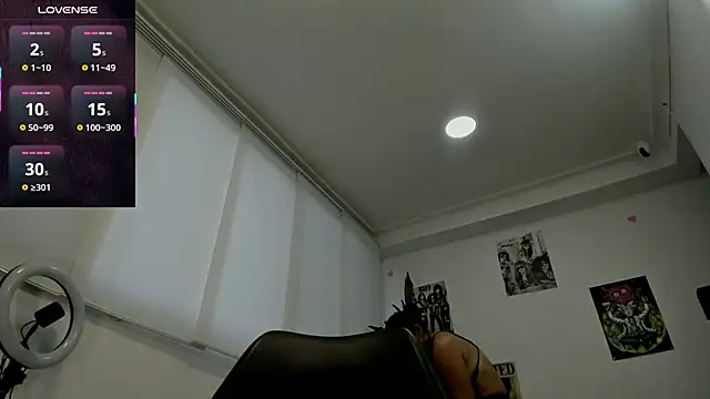 samantha milfs  online show from 03.17.26