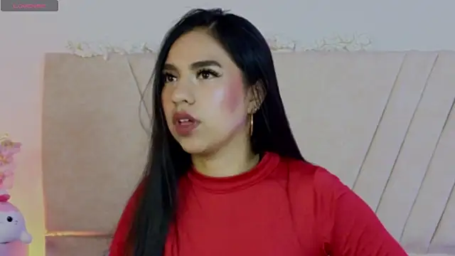 DulceRouss  online show from 04.16.26