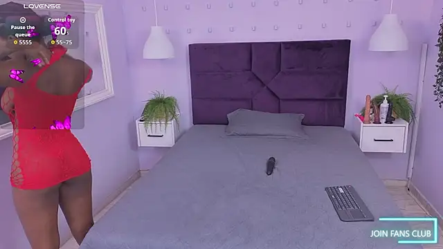 Yasminbrattz online show from 03.18.26