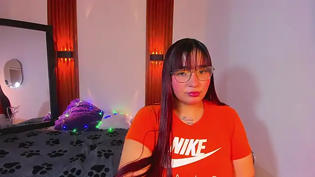 Snapshot of ChloeJewel21 chatting on 01.10.26 ChloeJewel21 online show from 01.10.26