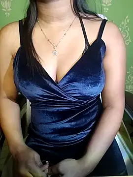 Snapshot of Samira_07 chatting on 01.14.26 Samira 07 online show from 01.14.26