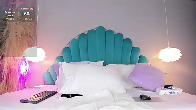 Snapshot of EmmaStonn_ chatting on 01.15.26 EmmaStonn online show from 01.15.26