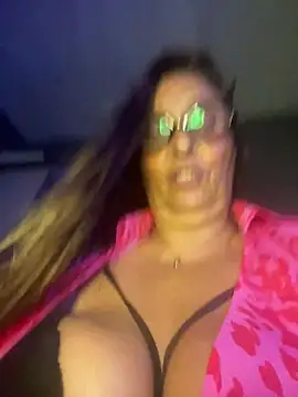 Snapshot of Annalua73 chatting on 01.11.26 Annalua73 online show from 01.11.26