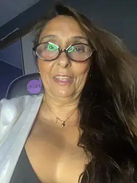 Snapshot of Annalua73 chatting on 01.15.26 Annalua73 online show from 01.15.26