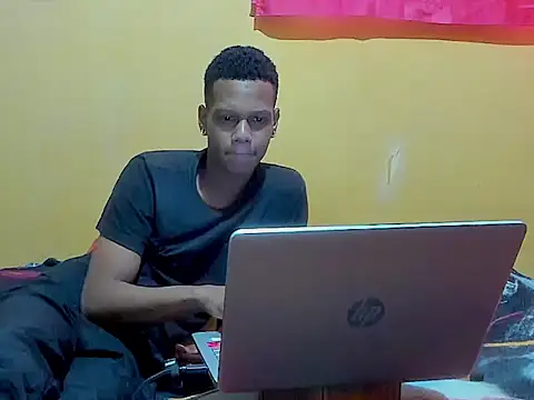 Snapshot of aunstin_mohamme chatting on 02.23.26 aunstin mohamme online show from 02.23.26