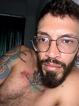 Snapshot of Simon_Rz chatting on 01.11.26 Simon Rz online show from 01.11.26