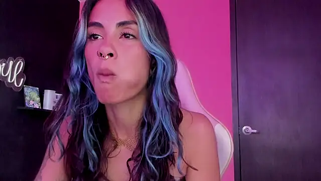 azula lillet online show from 04.14.26