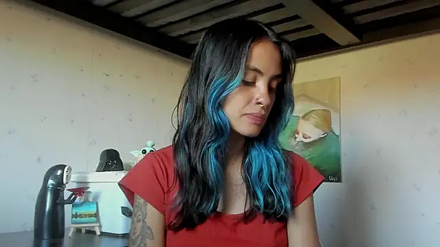 Snapshot of azula_lillet chatting on 06.15.26 azula lillet online show from 06.15.26