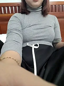 -LunaLust online show from 01.10.26