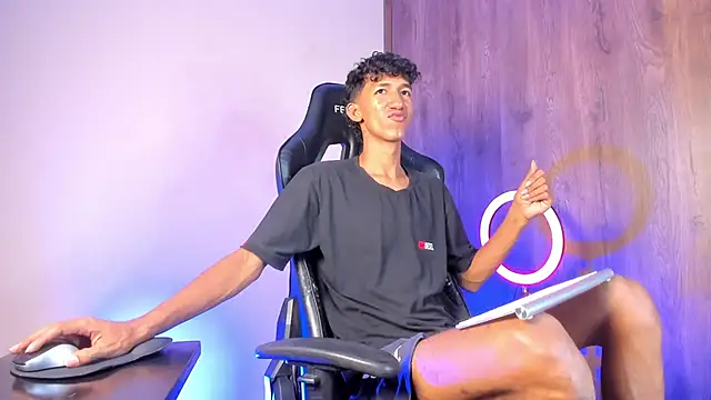 neitan miller  online show from 02.20.26