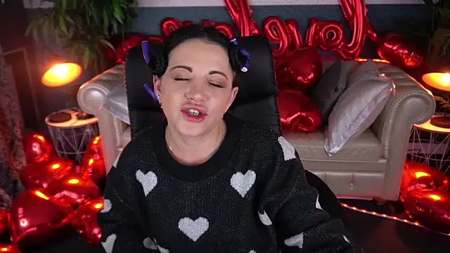 Snapshot of Dafni_Monn chatting on 02.07.26 Dafni Monn online show from 02.07.26