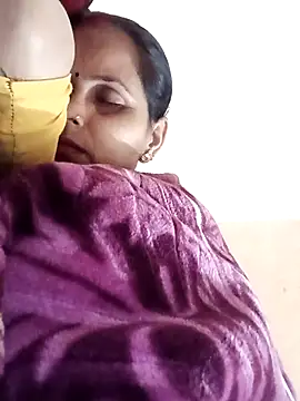 Snapshot of Hasmi_hot09 chatting on 04.09.26 Hasmi hot09 online show from 04.09.26