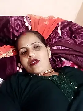 Snapshot of Hasmi_hot09 chatting on 04.12.26 Hasmi hot09 online show from 04.12.26