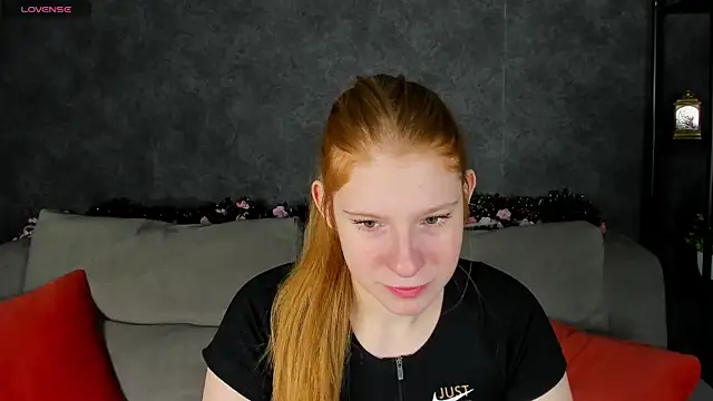 Snapshot of Sally_Ange1 chatting on 01.17.26 Sally Ange1 online show from 01.17.26