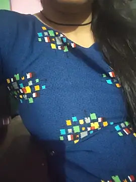 Snapshot of Nilam_cute chatting on 05.24.26 Nilam cute online show from 05.24.26