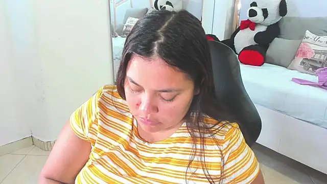 Snapshot of tatikanyx chatting on 05.08.26 tatikanyx online show from 05.08.26