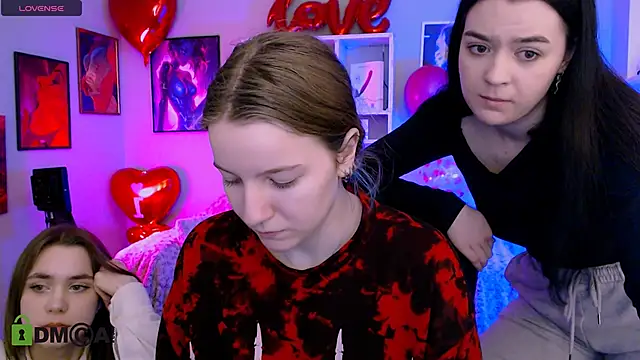 monica xcx online show from 02.14.26